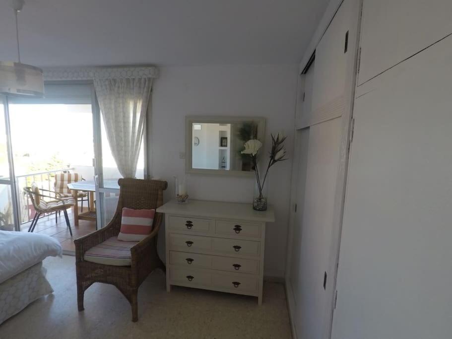 Apartamento Large Three Bedroom Panoramic Sea Views *